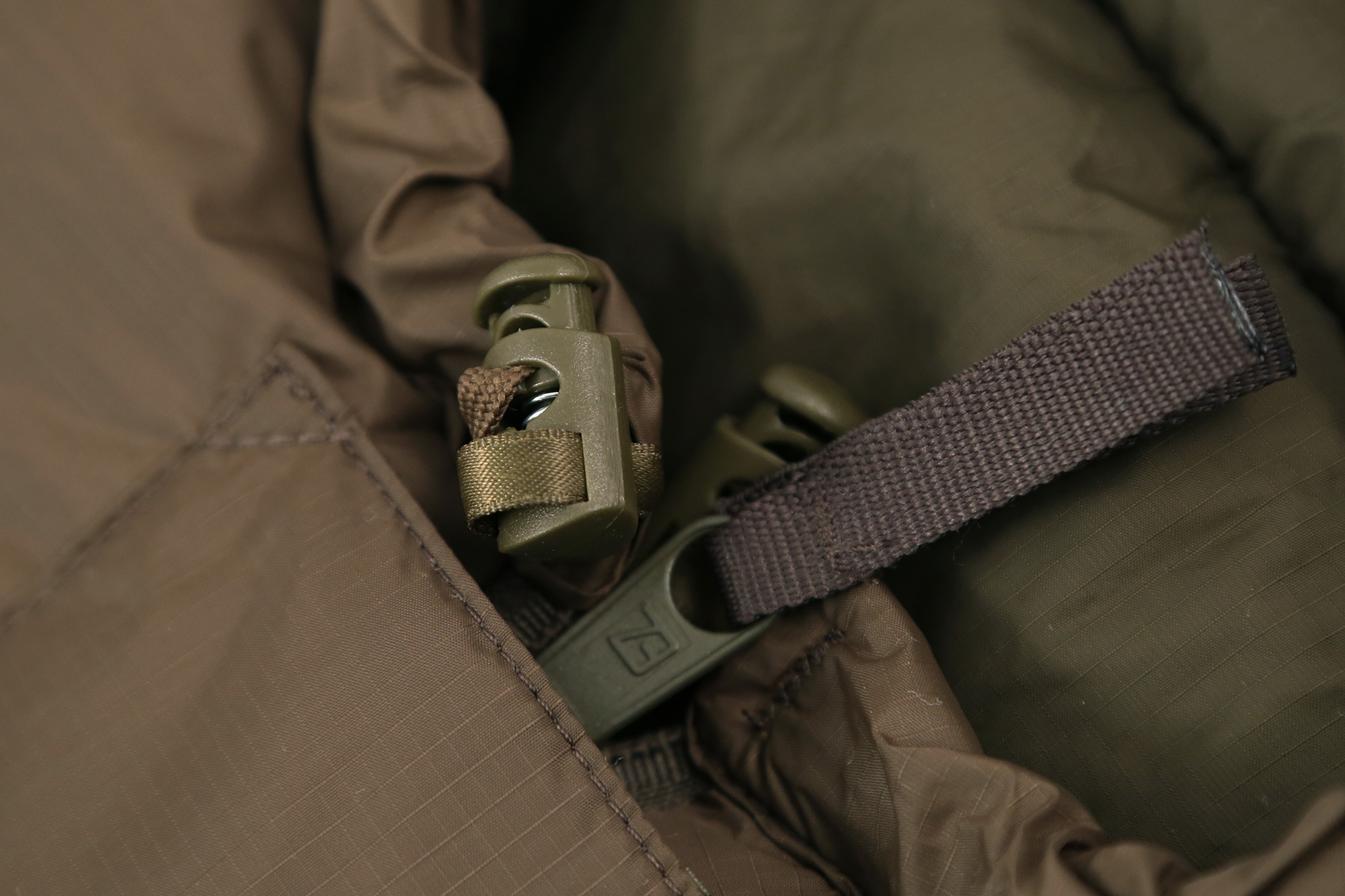 Спальный мешок Carinthia Defence 4 200 - Olive RAL 7013 — изображение 10